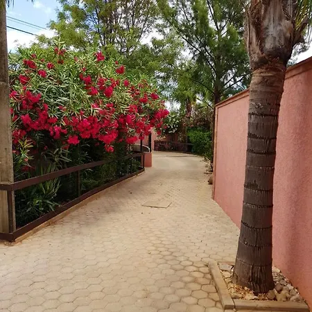 One Bedroom Appartement With Shared Pool Furnished Terrace And Wifi At Odiaxere 5 Km Away From The Beach Odiáxere