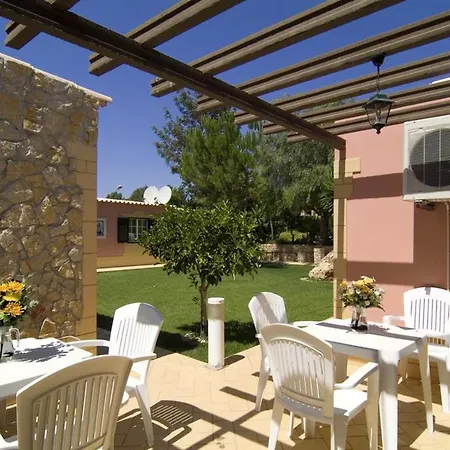 شقة One Bedroom Appartement With Shared Pool Furnished Terrace And Wifi At Odiaxere 5 Km Away From The Beach Odiáxere
